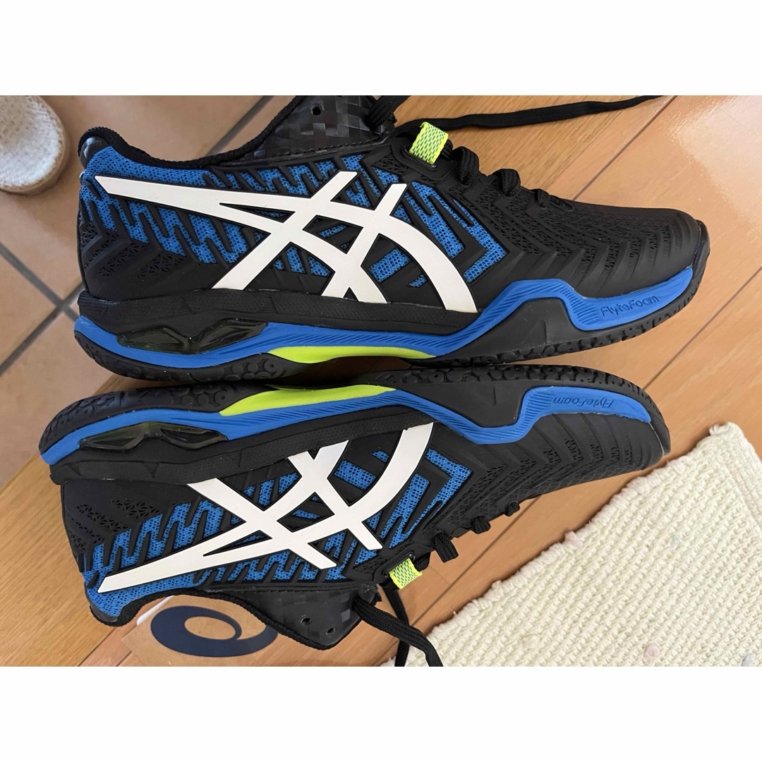 asics(アシックス)の特価 新品 未使用 タグ付き asics アシックス　バドミントン シューズ スポーツ/アウトドアのスポーツ/アウトドア その他(バドミントン)の商品写真