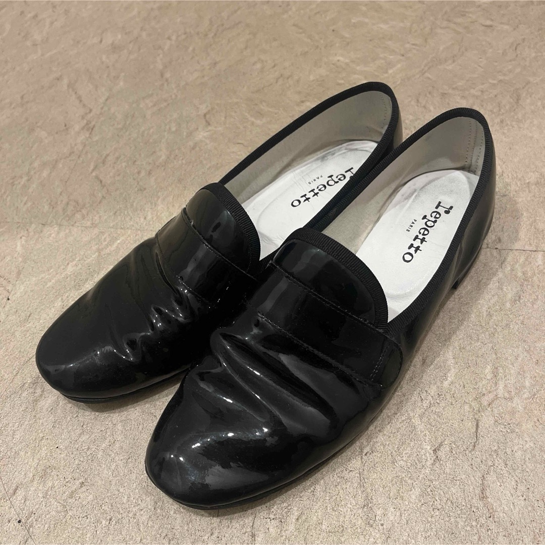 repetto(レペット)のRepetto マイケル ローファー エナメル ブラック　40 レディースの靴/シューズ(ローファー/革靴)の商品写真