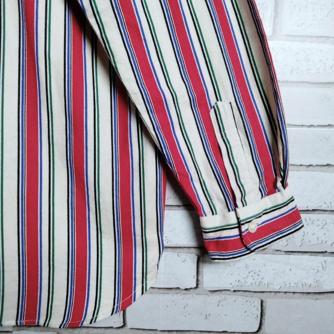 VINTAGE(ヴィンテージ)のコットンシャツ☆柄シャツ　長袖　日本製　ダブルポケット　ストライプ　総柄　白赤緑 メンズのトップス(シャツ)の商品写真