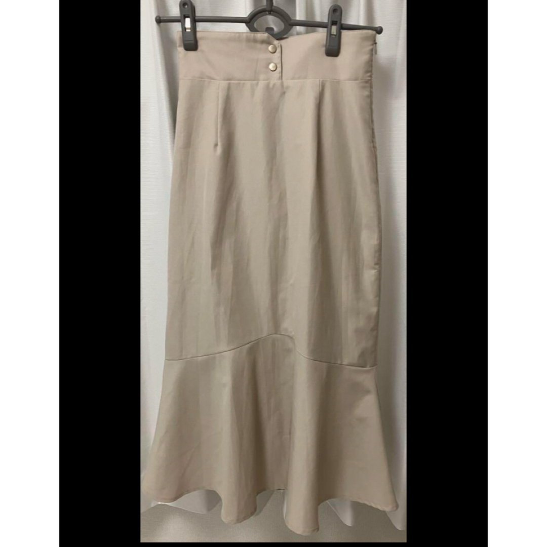 31 Sons de mode(トランテアンソンドゥモード)の31sons de mode  裾切替マーメイドスカート  ベージュ レディースのスカート(ロングスカート)の商品写真