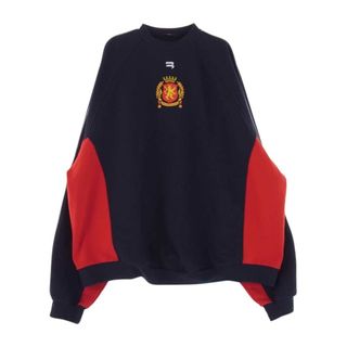 バレンシアガ(Balenciaga)のBALENCIAGA バレンシアガ スウェット 22SS 699217 TMV93 LION CREST SPORTY B ライオンクレスト スポーティB オーバーサイズ クルーネックスウェットトレーナー ネイビー系 レッド系 4【中古】(スウェット)