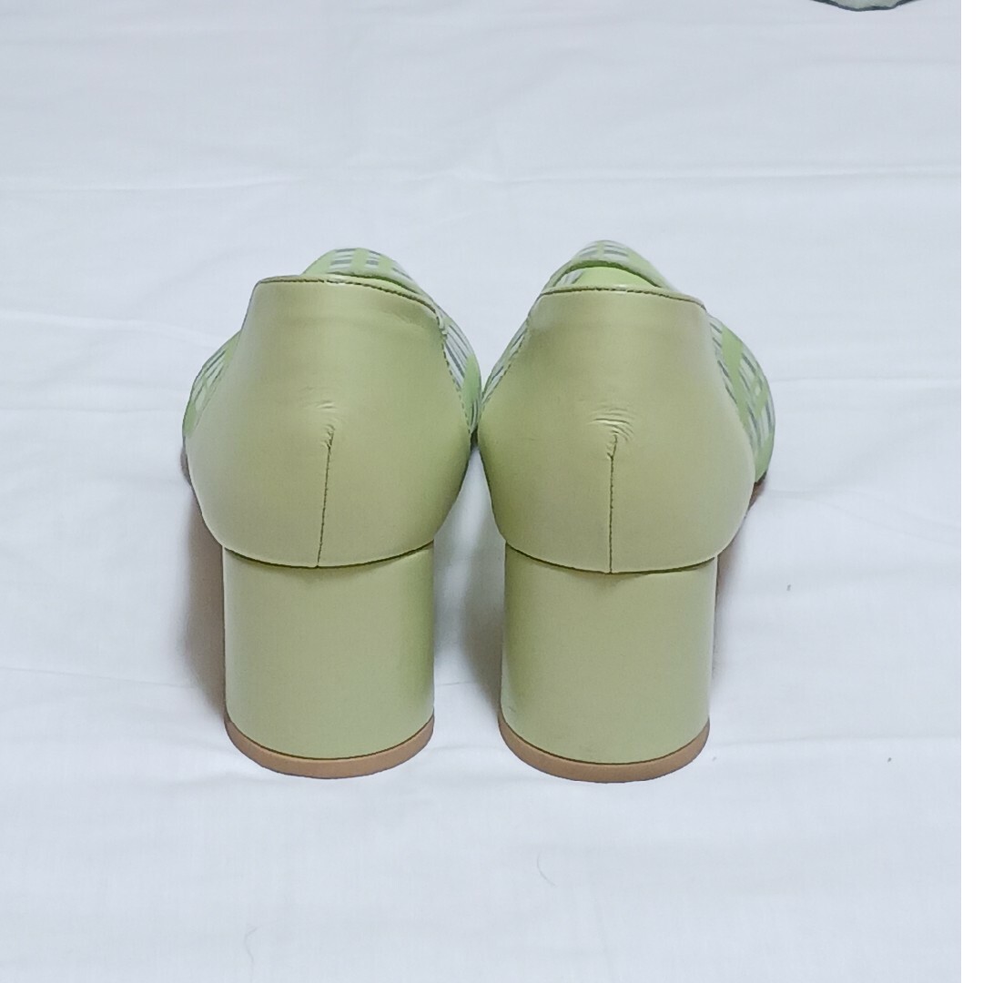 ESPERANZA(エスペランサ)のESPERANZA  グリーン シアー素材 パンプス レディースの靴/シューズ(ハイヒール/パンプス)の商品写真