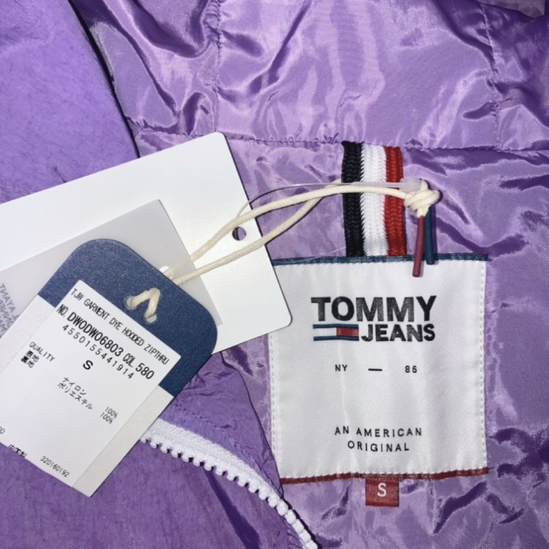 TOMMY HILFIGER(トミーヒルフィガー)の【タグ付き新品 S〜M】Tommy Jeans ジャンパー レディースのジャケット/アウター(ブルゾン)の商品写真