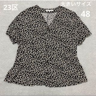 ニジュウサンク(23区)の23区 半袖花柄ブラウス ペプラム 大きいサイズ48(シャツ/ブラウス(半袖/袖なし))