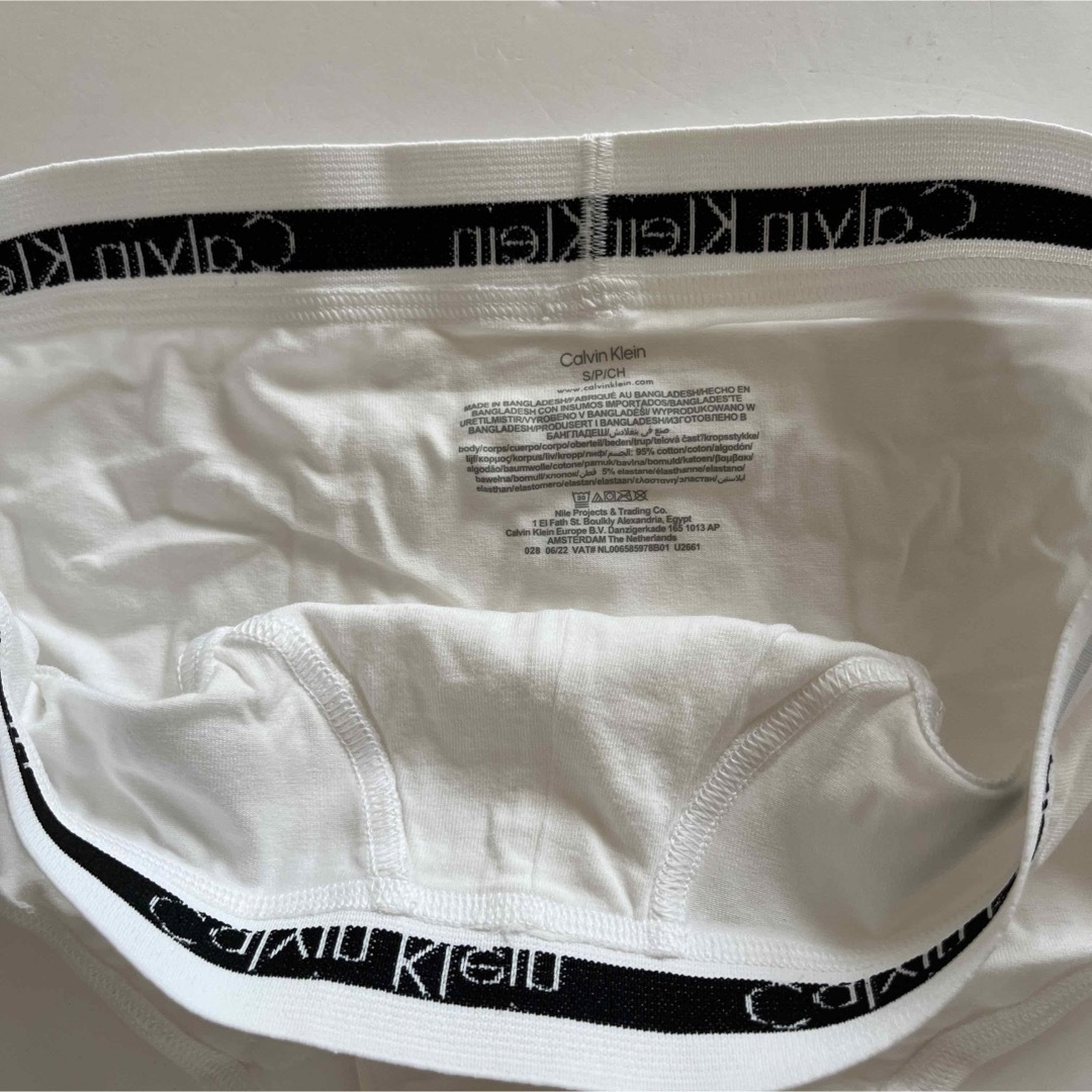 Calvin Klein(カルバンクライン)のカルバンクライン　メンズビキニ　M(S) ホワイト　白ブリーフ　男性ビキニ　下着 メンズのアンダーウェア(その他)の商品写真