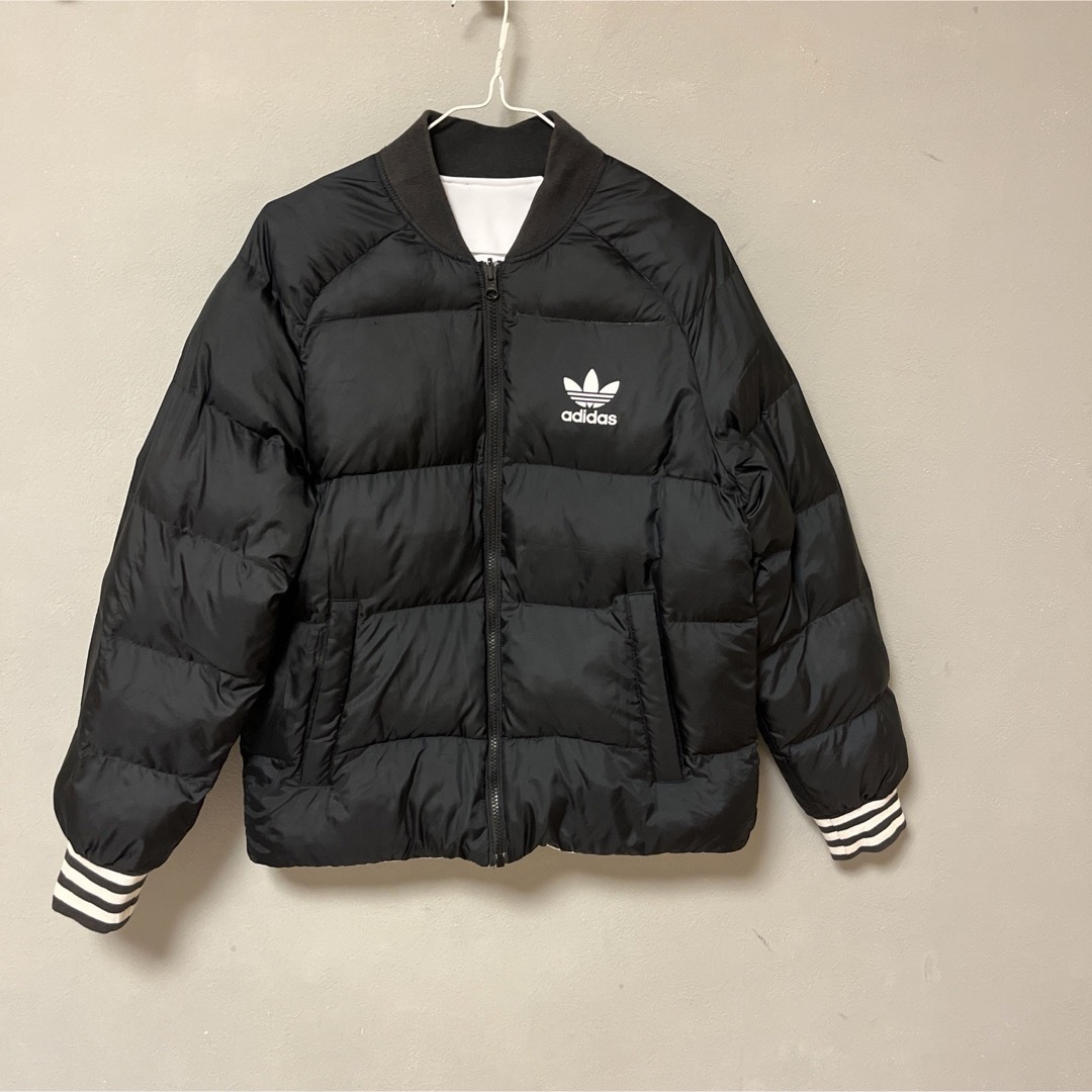 adidas(アディダス)のメンズ　adidasリバーシブルじ メンズのジャケット/アウター(ブルゾン)の商品写真