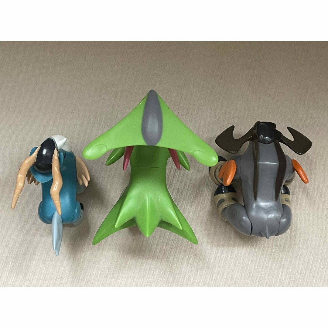 T-ARTS(タカラトミーアーツ)のポケモン　フィギュア　ビリジオン　テラキオン　コバルオン　ポケットモンスター エンタメ/ホビーのフィギュア(アニメ/ゲーム)の商品写真