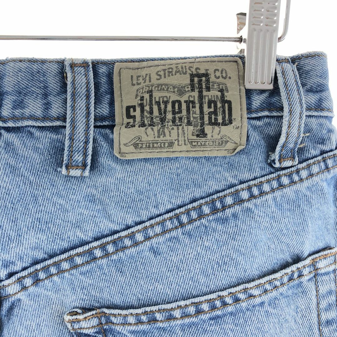 Levi's(リーバイス)の古着 リーバイス Levi's SILVER TAB シルバータブ LOOSE ルーズ デニムショーツ ハーフパンツ メンズw29 /eaa382862 メンズのパンツ(ショートパンツ)の商品写真