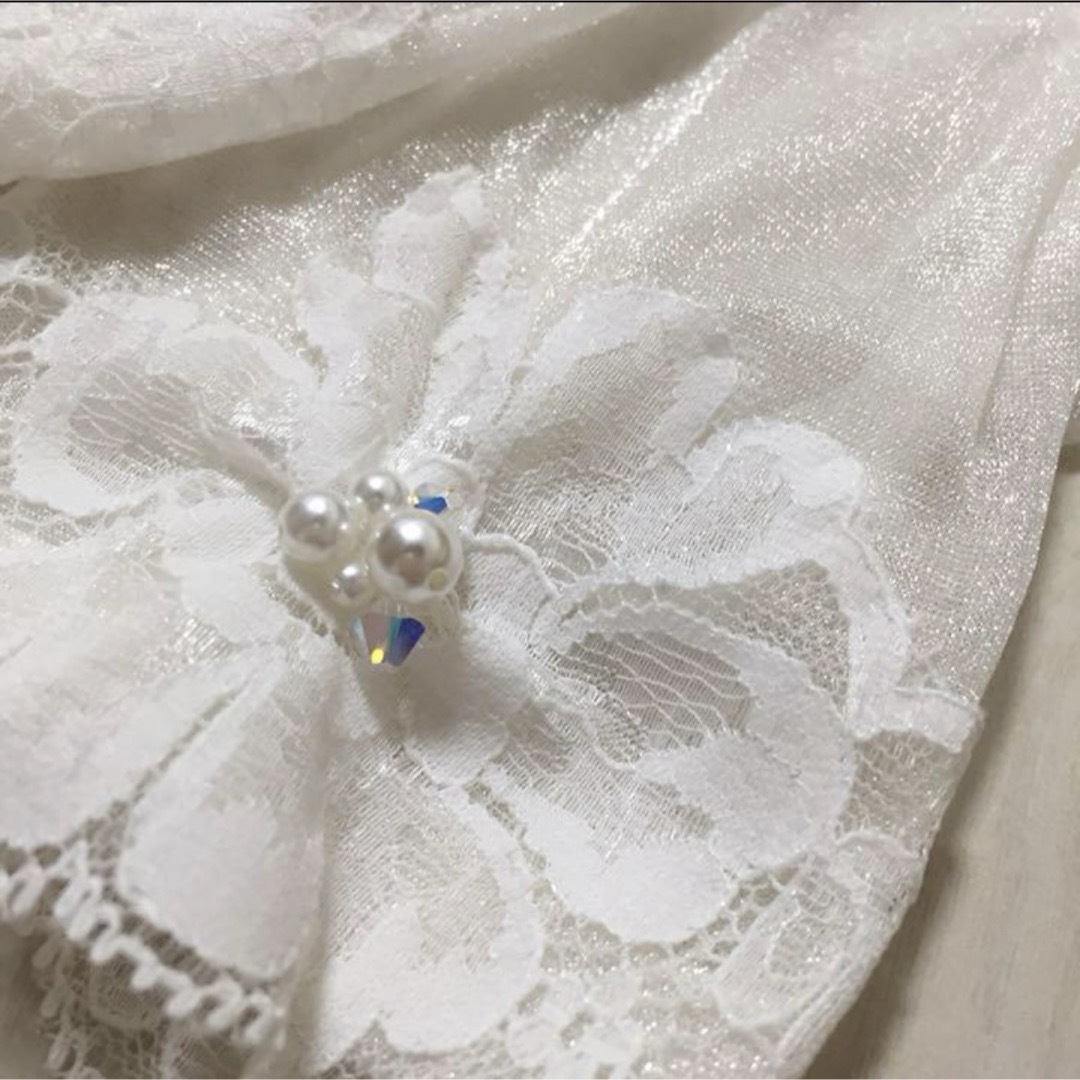 ウェディンググローブ 結婚式 ウェディング　花柄 パール レディースのフォーマル/ドレス(ウェディングドレス)の商品写真