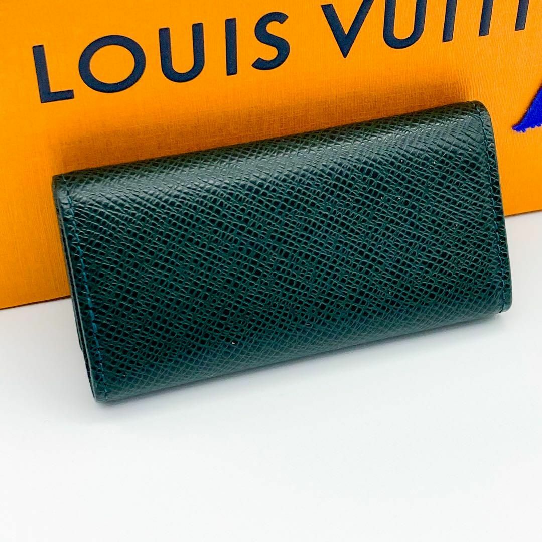 LOUIS VUITTON(ルイヴィトン)のSSS美品 ルイヴィトン タイガ ミュルティクレ4 エピセア 深緑 キーケース メンズのファッション小物(キーケース)の商品写真