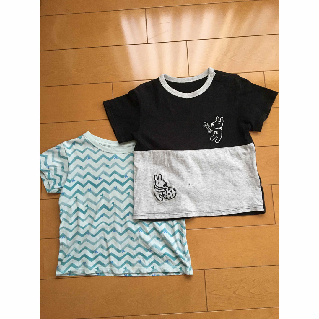 UNIQLO(ユニクロ)のUNIQLO Tシャツ2枚セット100 キッズ/ベビー/マタニティのキッズ服女の子用(90cm~)(Tシャツ/カットソー)の商品写真