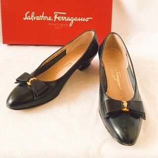 サルヴァトーレフェラガモ(Salvatore Ferragamo)のフェラガモferragamo 24cm ローヒールパンプス　レディース(ハイヒール/パンプス)