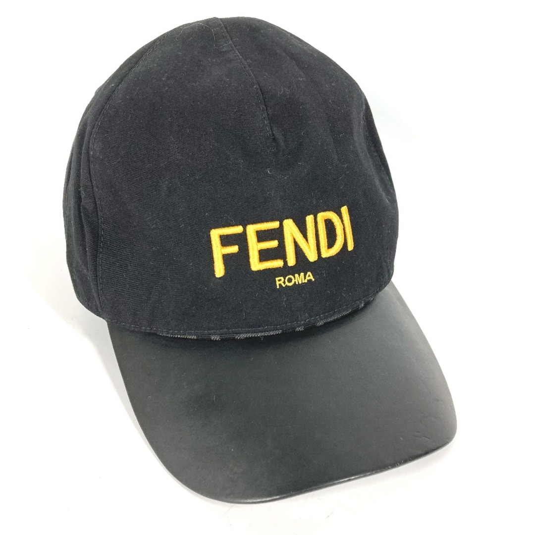 FENDI(フェンディ)のフェンディ FENDI ロゴ ズッカ FXQ771 帽子 キャップ帽 ベースボール 2WAY キャップ ナイロン ブラック メンズの帽子(キャップ)の商品写真