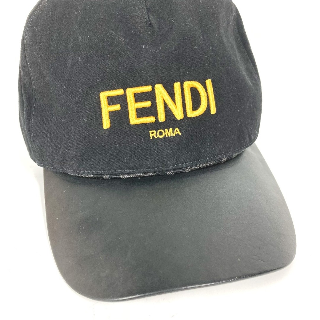 FENDI(フェンディ)のフェンディ FENDI ロゴ ズッカ FXQ771 帽子 キャップ帽 ベースボール 2WAY キャップ ナイロン ブラック メンズの帽子(キャップ)の商品写真