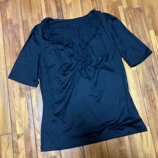 トラサルディ(Trussardi)のトラサルディ　ブラック　フリルトップス　M(Tシャツ(半袖/袖なし))