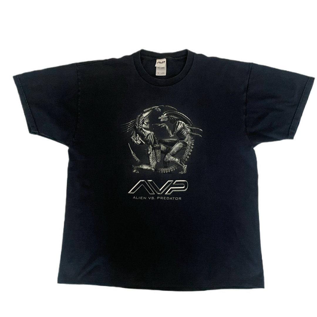 VINTAGE(ヴィンテージ)の【希少】エイリアン VS プレデター 映画プロモT シャツ XL 2004  メンズのトップス(Tシャツ/カットソー(半袖/袖なし))の商品写真