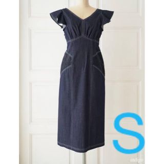 ハーリップトゥ(Her lip to)の新品　Ruffled Shoulder Denim Midi Dress デニム(ロングワンピース/マキシワンピース)