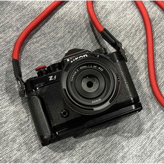 ニコン(Nikon)の超美品 Nikon Zf Z 40mm F2 レンズキット+ Z f-gr1(ミラーレス一眼)