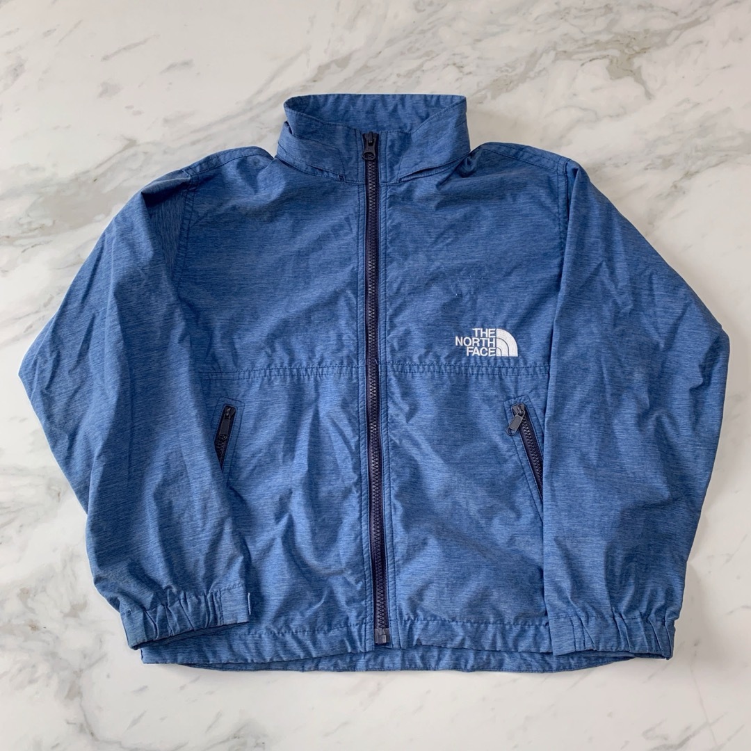 THE NORTH FACE(ザノースフェイス)のTHE NORTH FACE ノースフェイス キッズ ナイロンパーカ 120cm キッズ/ベビー/マタニティのキッズ服男の子用(90cm~)(ジャケット/上着)の商品写真