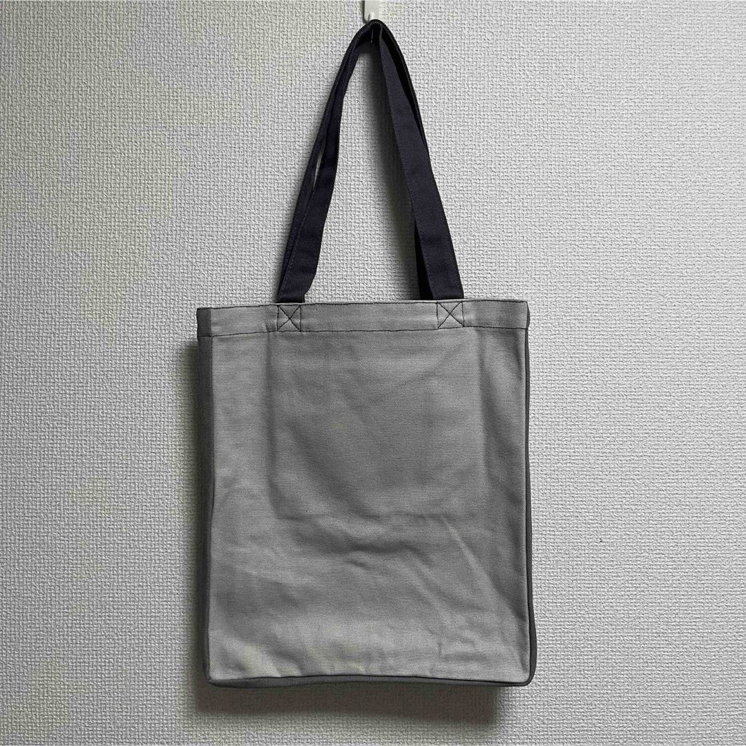 Design Tshirts Store graniph(グラニフ)のgraniph グラニフ　ミッフィー　ズーム　スクエアトートバッグS レディースのバッグ(トートバッグ)の商品写真
