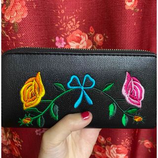 フランス刺繍　名古屋社長夫人からの頂き物　フランスで購入したラッキー財布✨(その他)