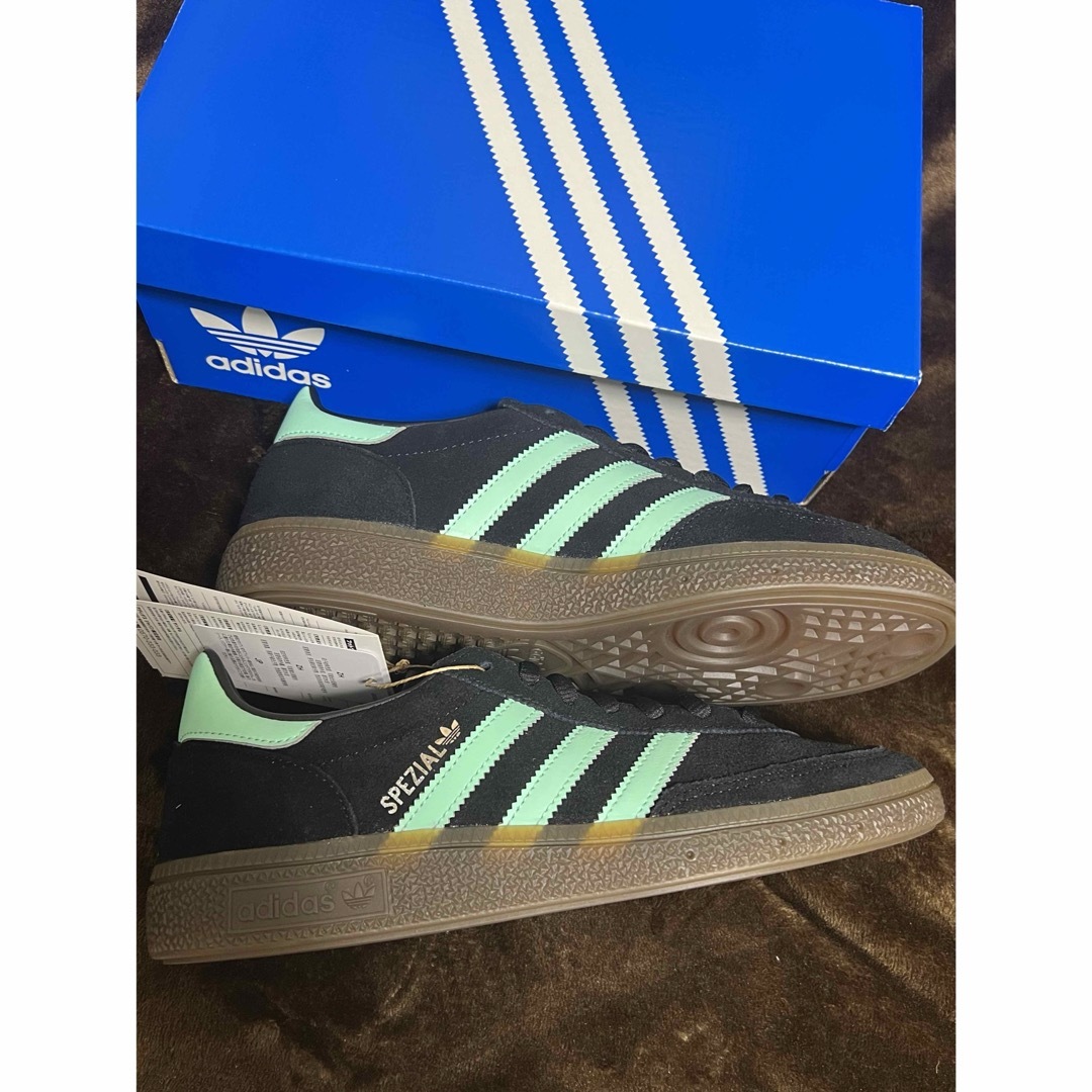 adidas(アディダス)のAdidas Originals Handball Spezial レディースの靴/シューズ(スニーカー)の商品写真