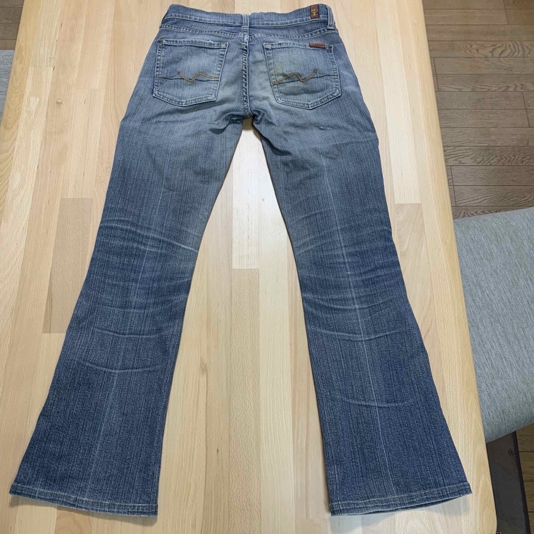 Seven for all mankind(セブンフォオールマンカインド)のレディース　ジーンズ　ブーツカット　セブン　25インチ レディースのパンツ(デニム/ジーンズ)の商品写真