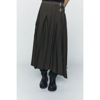 ザラ(ZARA)の【ZARA】ZW COLLECTION ラップアシンメトリースカート(ロングスカート)