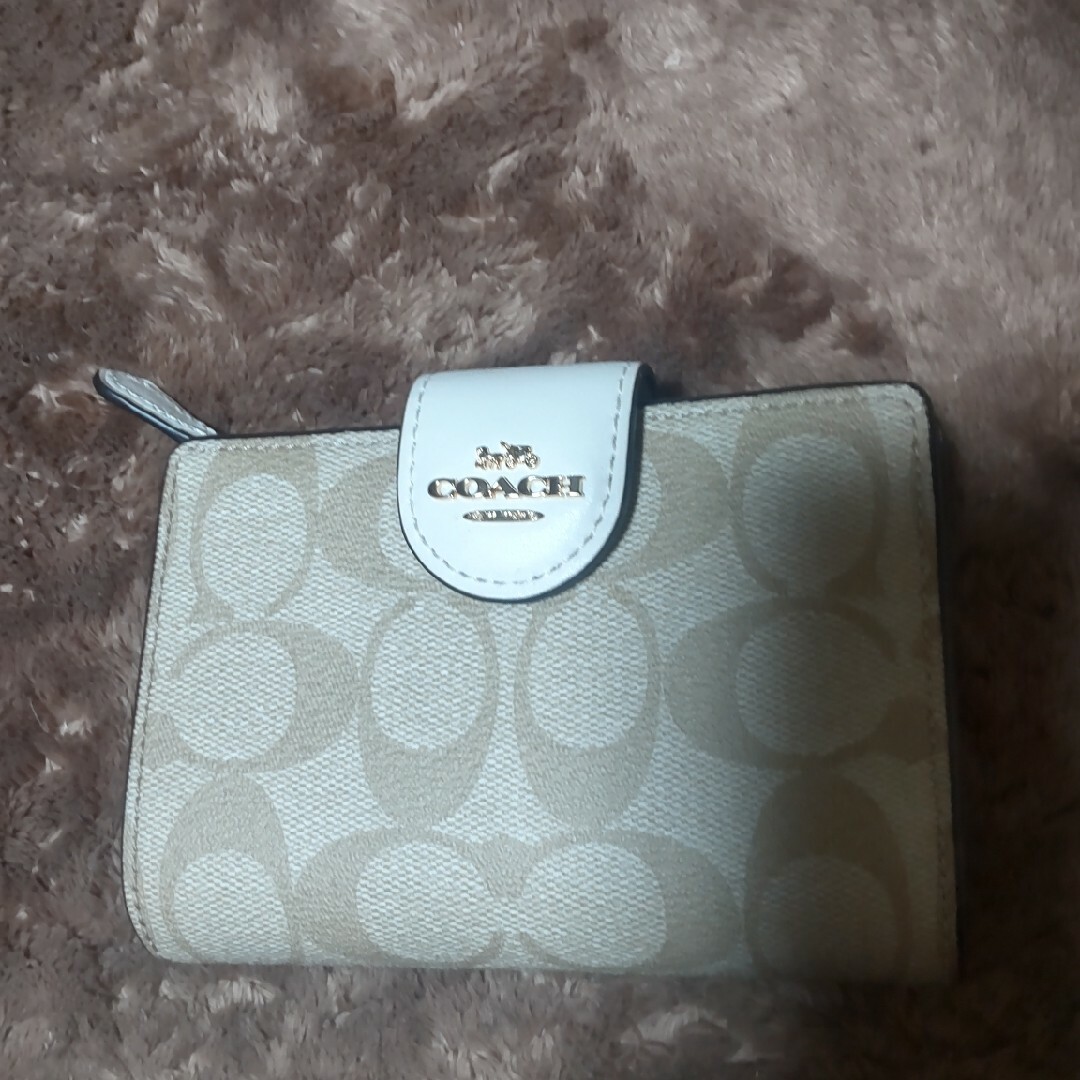 COACH(コーチ)のレディースCOACH財布    美品 レディースのファッション小物(財布)の商品写真