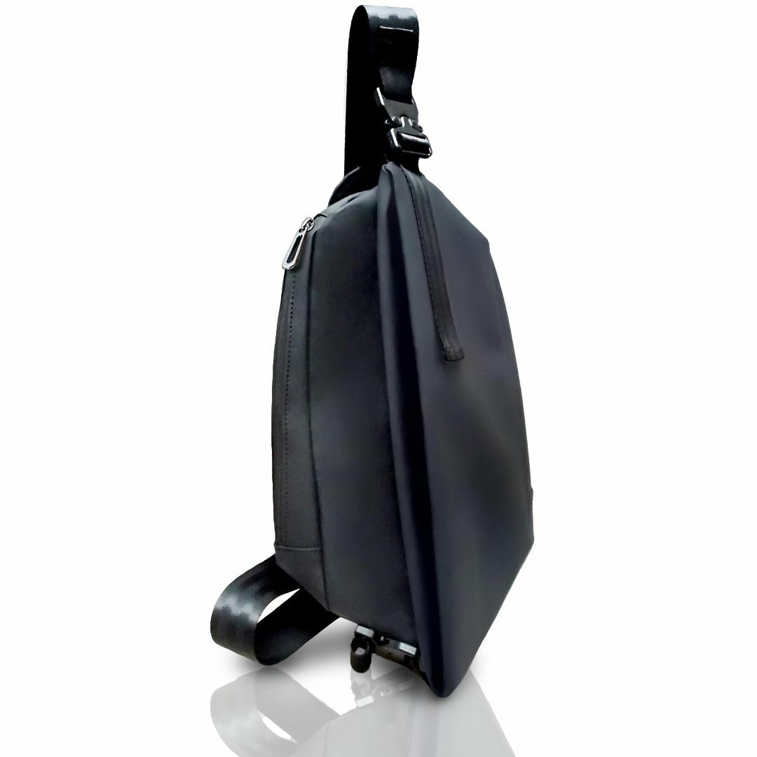 【色: ブラック】[M2Ma] ボディバッグ メンズ 肩掛けバッグ YKKジッパ メンズのバッグ(その他)の商品写真