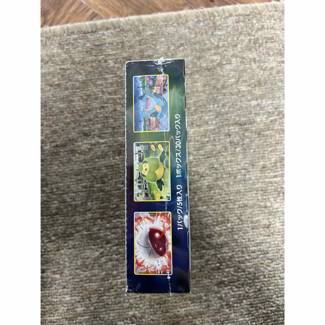 【訳ありシュリンク付き】イーブイヒーローズ　1BOX エンタメ/ホビーのトレーディングカード(Box/デッキ/パック)の商品写真