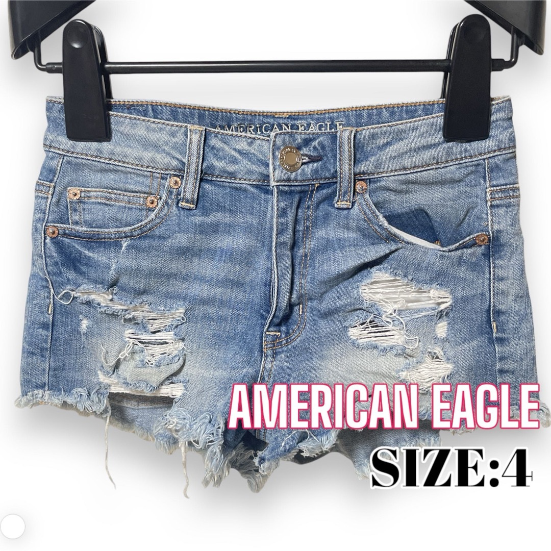 American Eagle(アメリカンイーグル)のAMERICAN ♥ ダメージ フリンジ デニム ショーパン レディースのパンツ(ショートパンツ)の商品写真