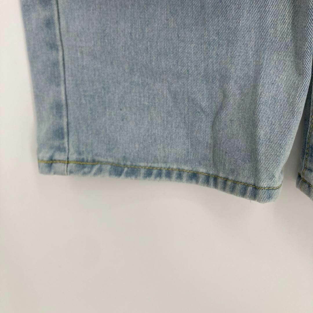 ベルト付きジーンズ　Mサイズ　ヴィンテージデニム　ブルー　可愛い レディースのパンツ(デニム/ジーンズ)の商品写真