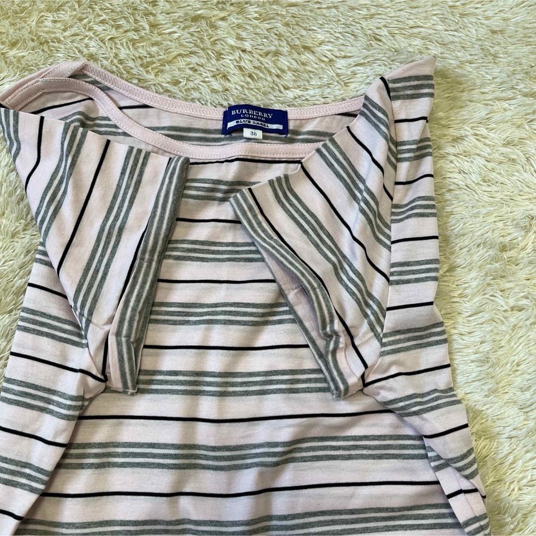 BURBERRY BLUE LABEL(バーバリーブルーレーベル)のBURBERRY バーバリーブルーレーベル　ストライプＴシャツ　38 レディースのトップス(Tシャツ(半袖/袖なし))の商品写真