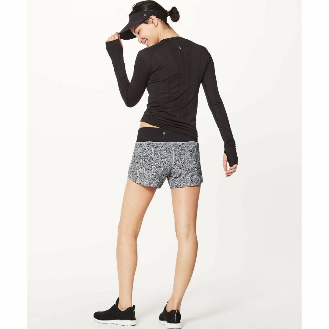 lululemon(ルルレモン)のルルレモン Lululemon Run Times Short 4 超美品☆☆ レディースのパンツ(ショートパンツ)の商品写真