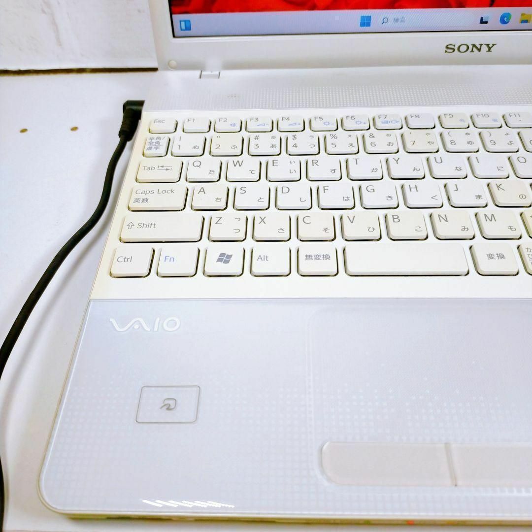 VAIOバイオCore i3ノートパソコンWindows11カメラ付きPC スマホ/家電/カメラのPC/タブレット(ノートPC)の商品写真