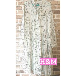 H&M - ✨美品✨ H＆M ドット ロングワンピース フリル リボン