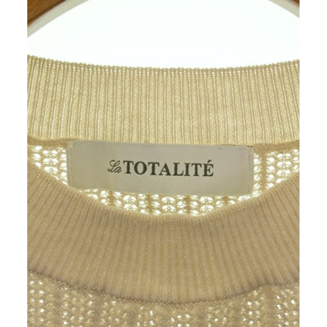 La TOTALITE(ラトータリテ)のLa TOTALITE ラトータリテ ニット・セーター -(M位) ベージュ 【古着】【中古】 レディースのトップス(ニット/セーター)の商品写真