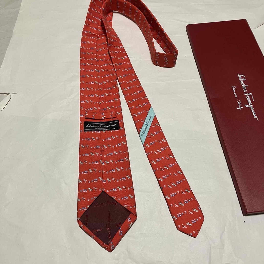 Salvatore Ferragamo - 【Salvatore Ferragamo】 ネクタイ Salvatore Ferragamo - 【Salvatore Ferragamo】 ネクタイ