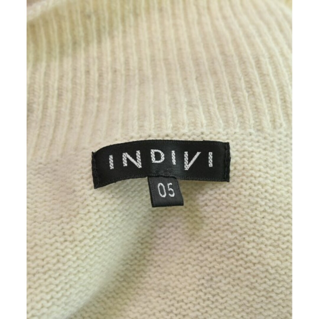 INDIVI(インディヴィ)のINDIVI インディヴィ ニット・セーター 05(XXS位) アイボリー系 【古着】【中古】 レディースのトップス(ニット/セーター)の商品写真