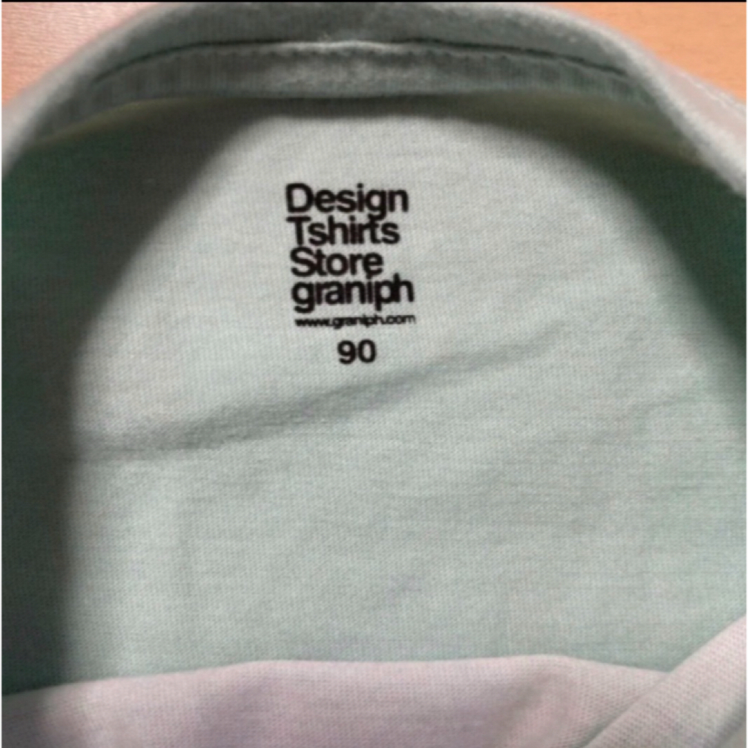 Design Tshirts Store graniph(グラニフ)のグラニフ　ワンピース　90 花柄 キッズ/ベビー/マタニティのキッズ服女の子用(90cm~)(ワンピース)の商品写真