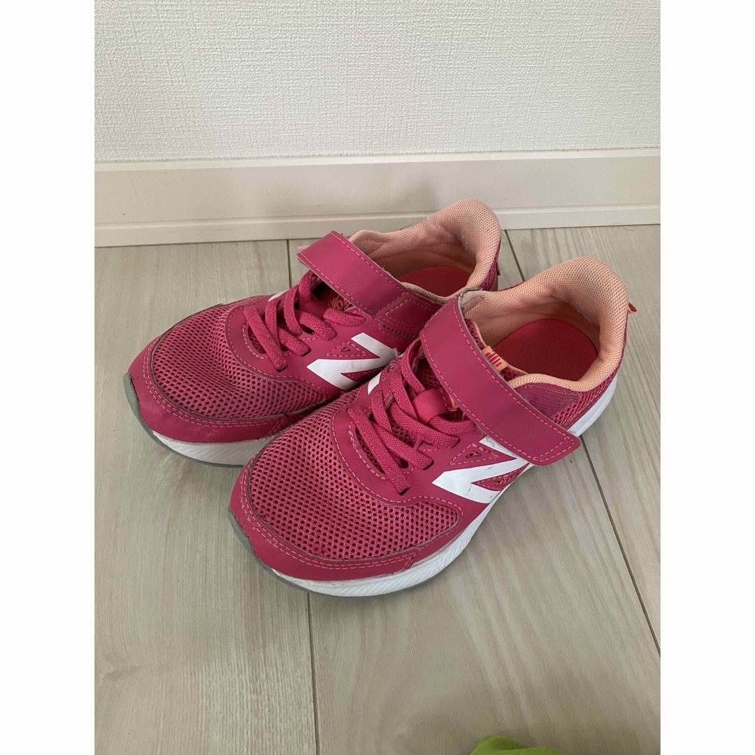 New Balance(ニューバランス)のニューバランス　ピンク19.0cm キッズ/ベビー/マタニティのキッズ靴/シューズ(15cm~)(スニーカー)の商品写真