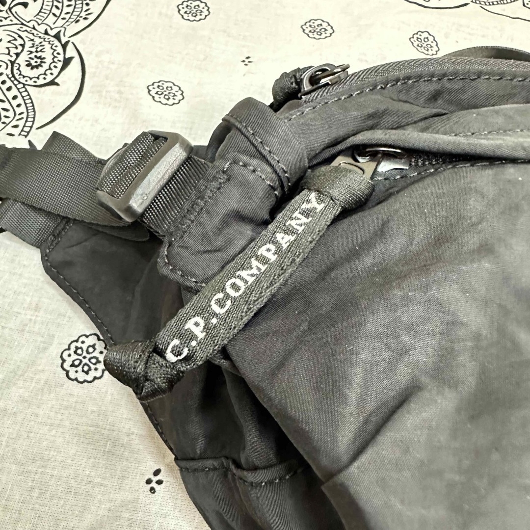 C.P. Company(シーピーカンパニー)のC.P. Company シーピーカンパニーボディーバッグ　ショルダーバッグ メンズのバッグ(ボディーバッグ)の商品写真