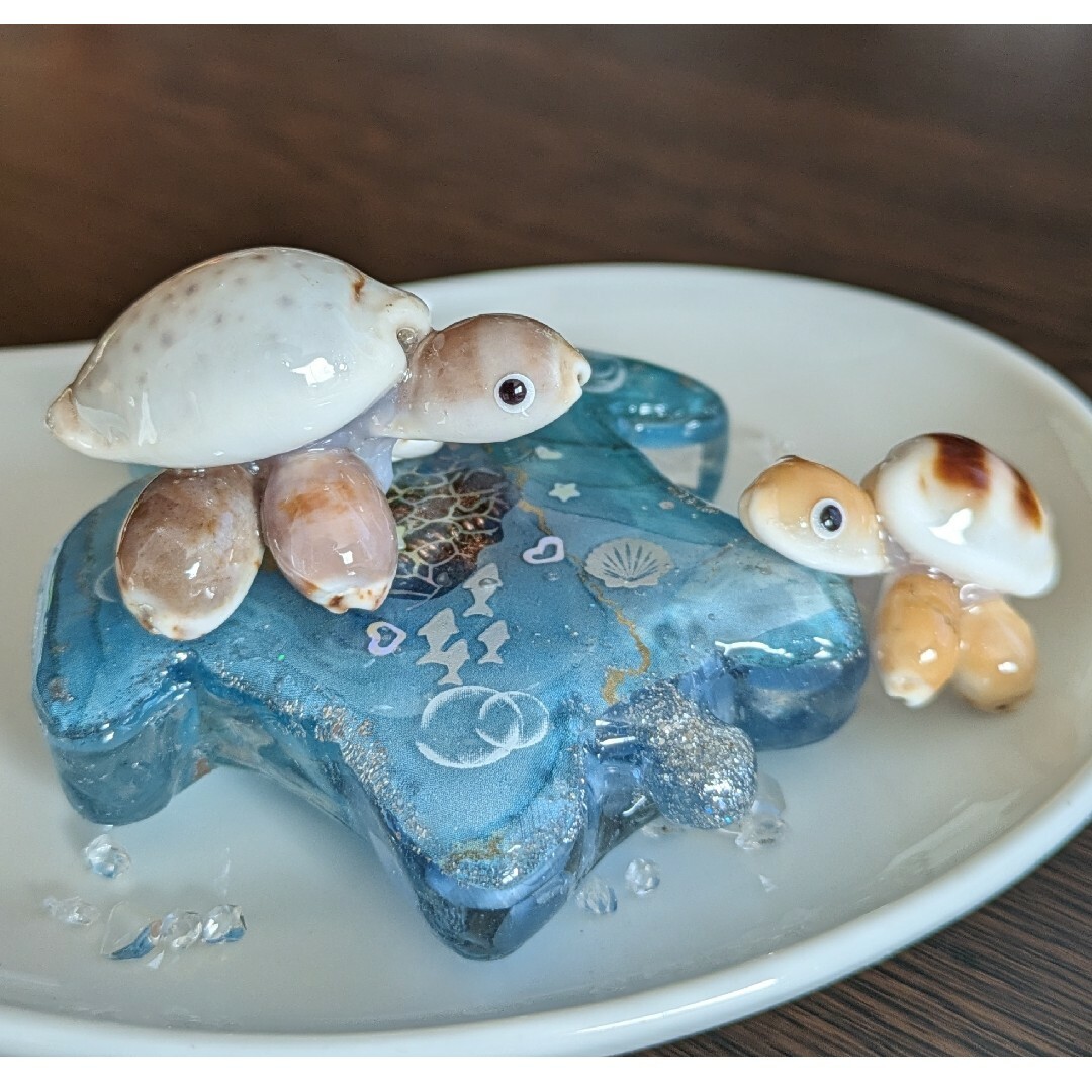 ✨専用です✨カメさん♥オルゴナイト&宝貝の親子亀さん ハンドメイドのインテリア/家具(インテリア雑貨)の商品写真