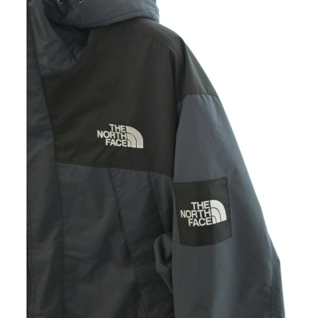 THE NORTH FACE マウンテンパーカー L チャコールグレー 【古着】【中古】 メンズのジャケット/アウター(マウンテンパーカー)の商品写真