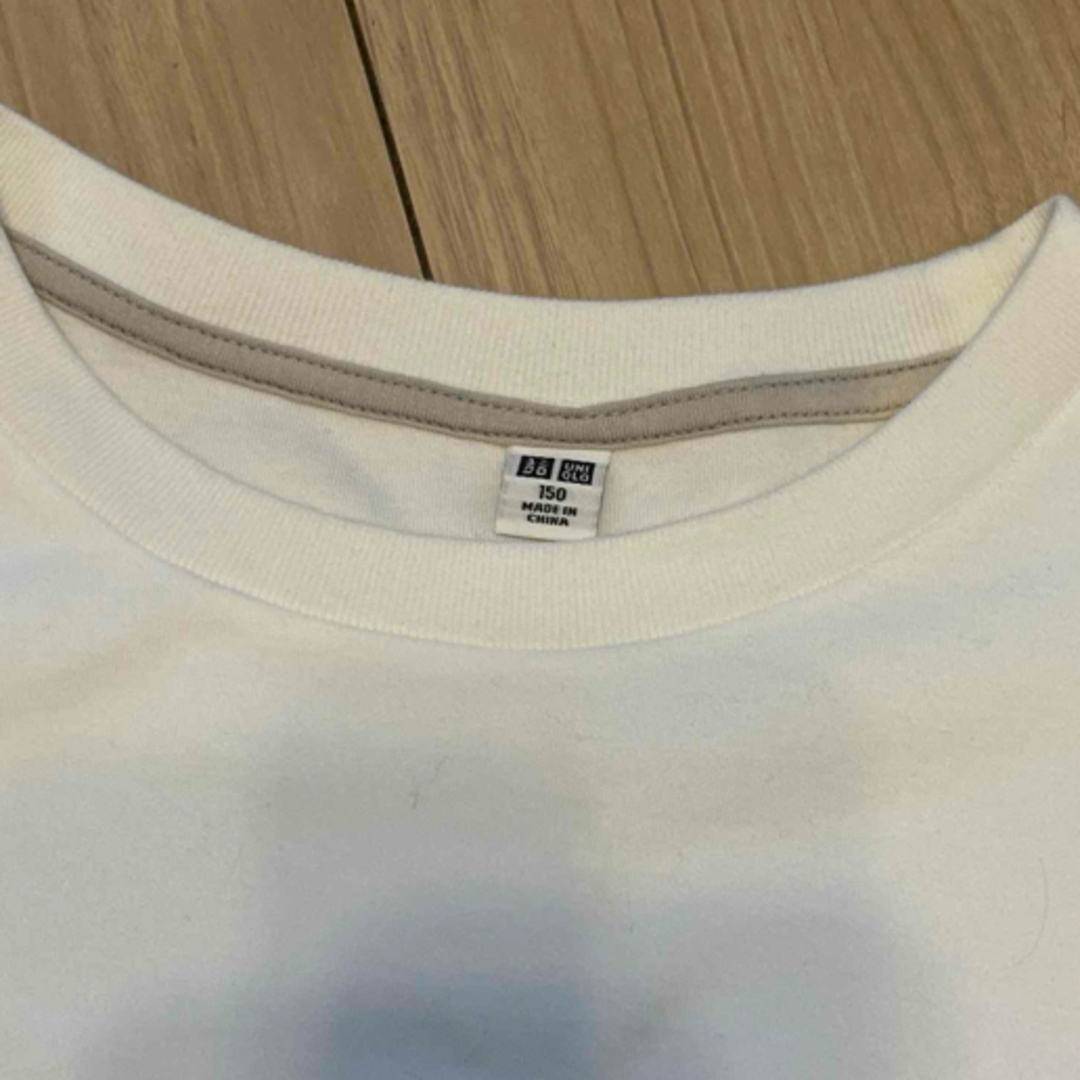 UNIQLO(ユニクロ)のユニクロ　ロングTシャツ　カットソー　150　ホワイト　ロンT キッズ/ベビー/マタニティのキッズ服女の子用(90cm~)(Tシャツ/カットソー)の商品写真