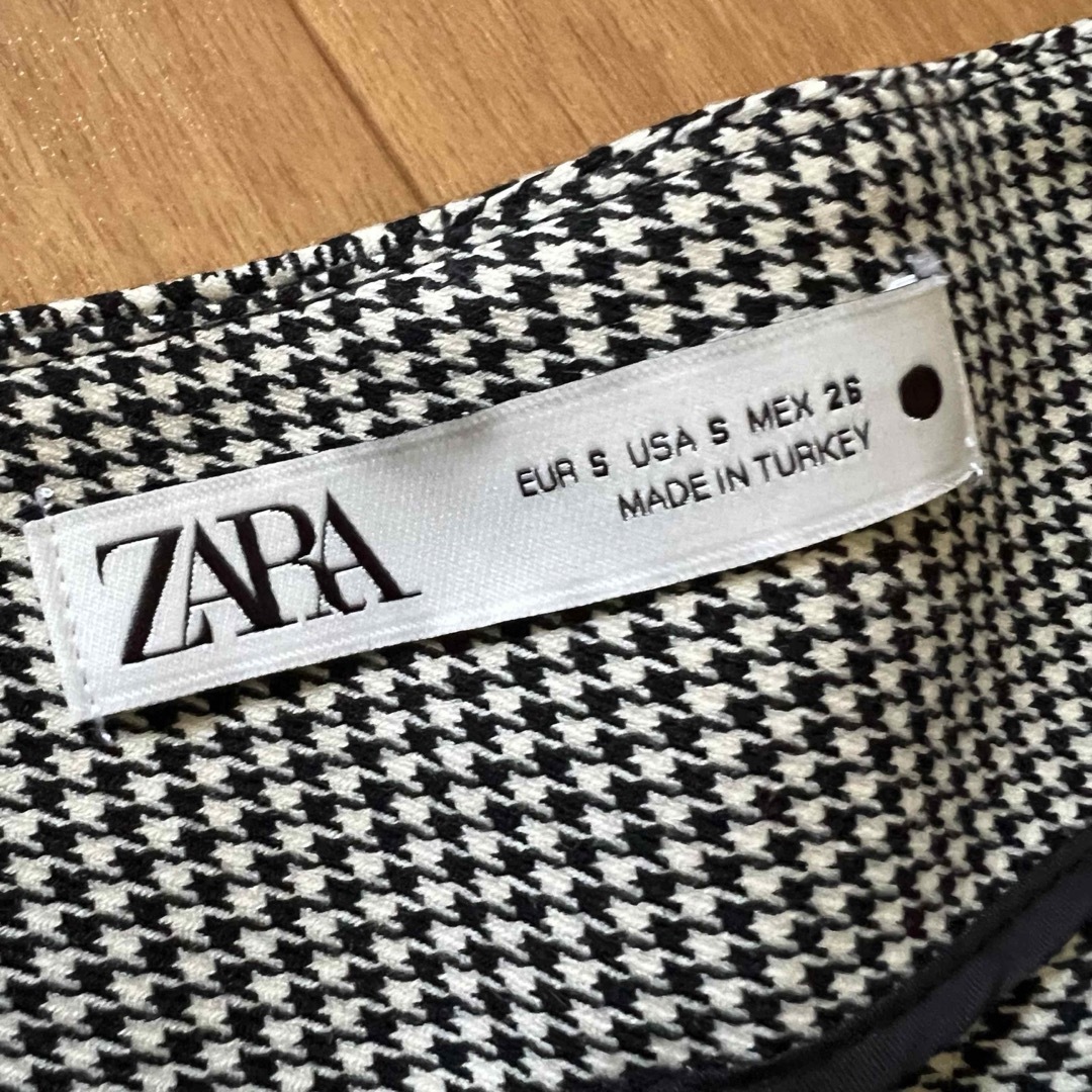 ZARA(ザラ)のZARA 千鳥格子ストレッチマーメイドロングスカート　s レディースのスカート(ロングスカート)の商品写真