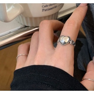 ♡人気商品♡ 指輪　シルバー　シンプル　ハート　リング　可愛い　かわいい　(リング(指輪))