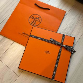 エルメス(Hermes)のエルメス美品オレンジボックス(ショップ袋)