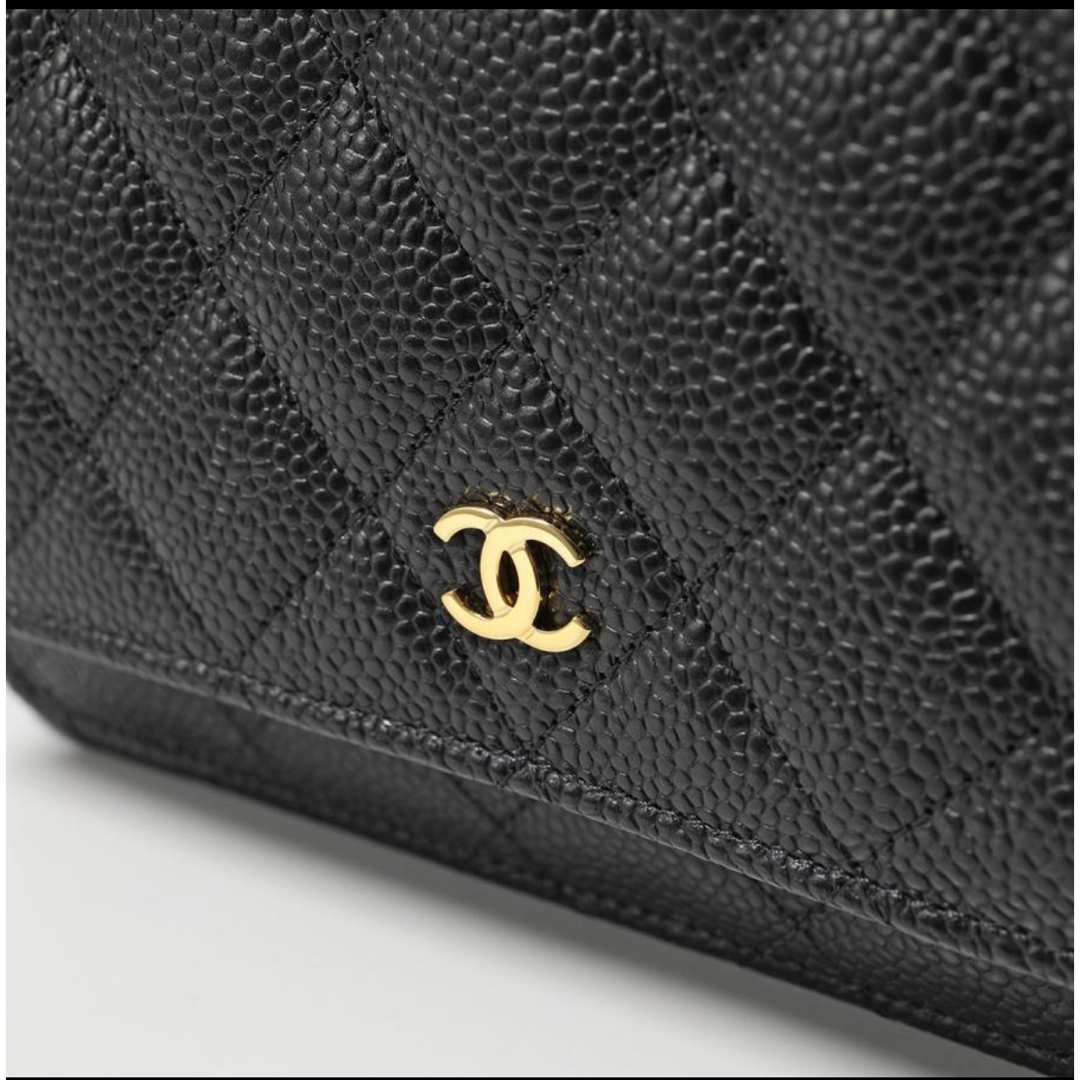 CHANEL(シャネル)のCHANEL キャビアスキンチェーンウォレット レディースのバッグ(ショルダーバッグ)の商品写真